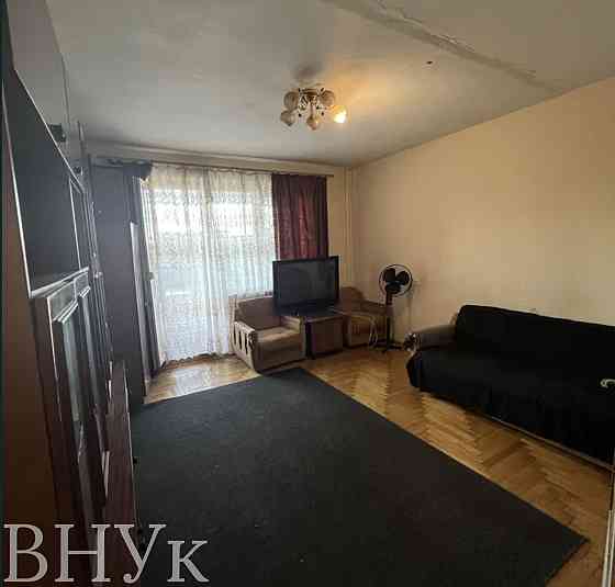 Продаж Квартира 3-кімнатна, 4/9 поверх на Міцкевича Uzhhorod