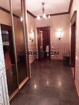 Аренда 2-х к. квартиры в центре Киева на Крещатике. № 11198532 Kiev