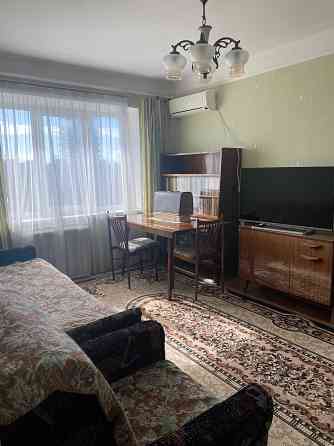 Продаж Квартира 2-кімнатна, 9/9 поверх на Дніпровська наб. вул., д. 9-А Киев