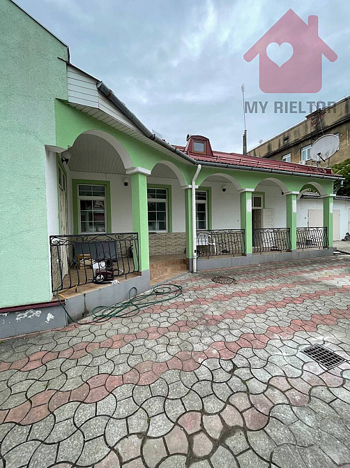 Продаж будинку в центрі міста! Uzhhorod - photo 2