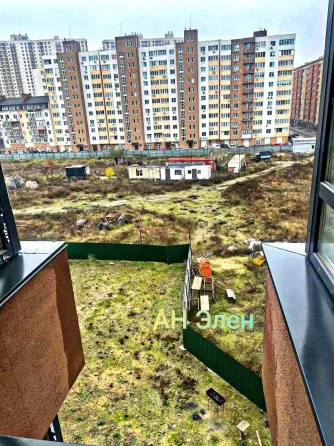 For sale 1-room Apartment 40 sq.m вулиця Бочарова 70 Odessa