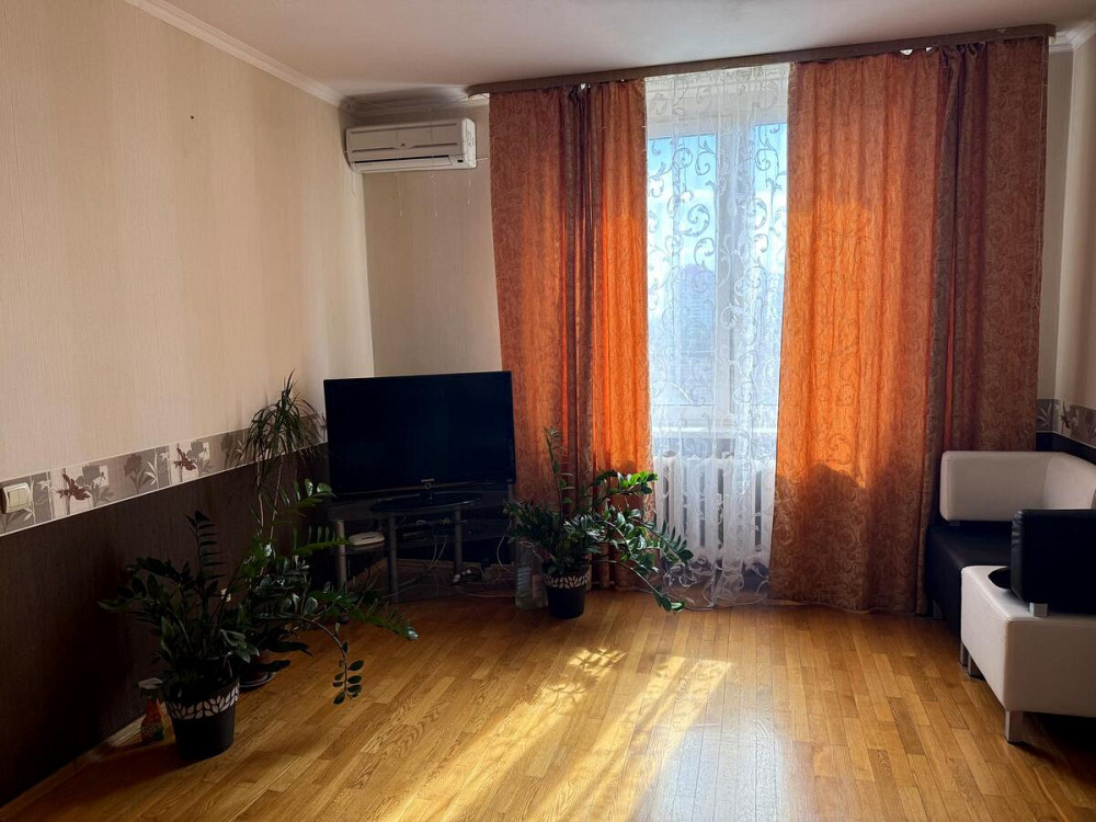 Оренда Квартира 1-кімнатна, 10/16 поверх на Лесі Курбаса, 5В Київ - фото 1