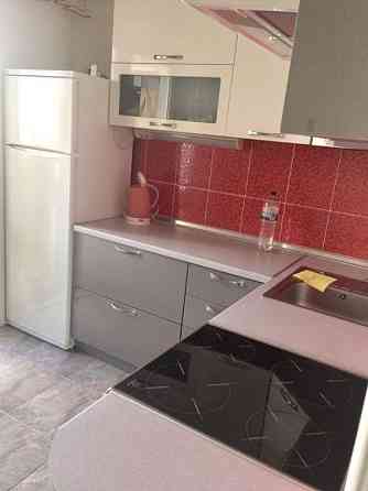 Оренда Квартира 2-кімнатна, 14/18 поверх на ул. Ларисы Руденко, 3 Kiev