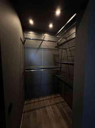 Продаж Квартира 1-кімнатна, 20/34 поверх на Іоанна Павла II вул., д. 12 Kiev