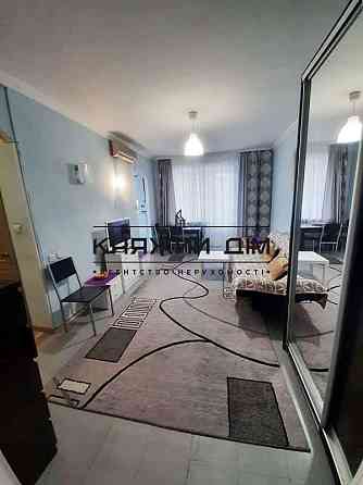 Оренда Квартира 2-кімнатна, 2/5 поверх на Владимирская ул. Киев