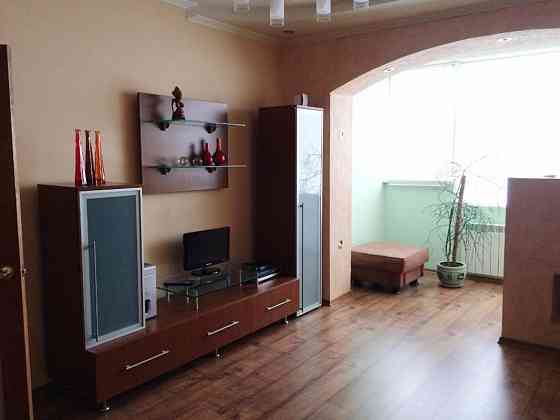 Оренда Квартира 2-кімнатна, 14/16 поверх на ул. Бориса Гмыри, 16 Київ