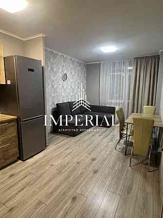 Оренда Квартира 1-кімнатна, 14/15 поверх на вул. Родини Крістерів Киев