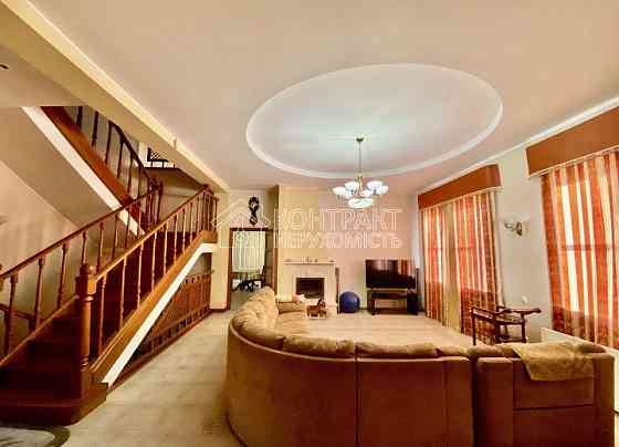 Продаж Будинок 5-кімнатний на вул. Білої Акації Kharkiv