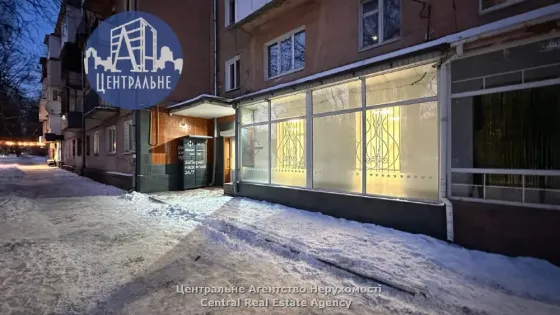 Здається Приміщення в житловому будинку площа 84 кв.м 1-й поверх Чернівці вул. Миколайчука 9 Чернівці