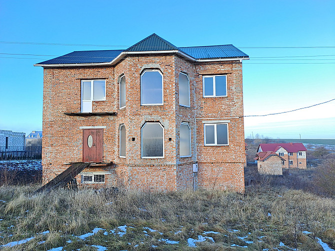 Продається будинок 300 м2 та 9 сот у Гаї-Шевченківські  - фото 1