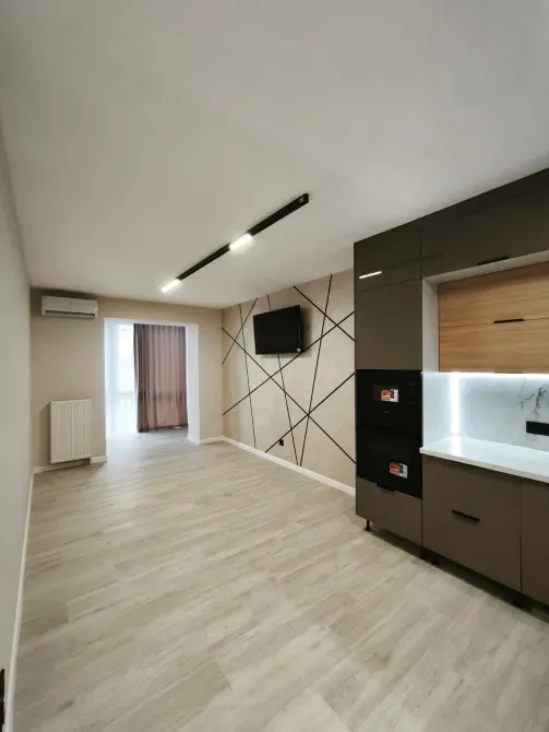 Продажа 1к Квартира 44 кв.м Тлехаса 19 Ужгород - изображение 4