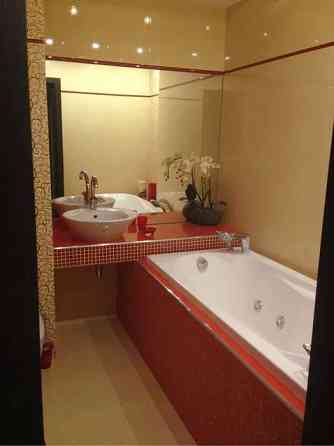 Оренда Квартира 3-кімнатна на ул. Елизаветы Чавдар, 22 Kiev