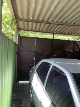 Продам часть дома в р-не "Золотой Треугольник" (ул.Керченская) Одеса