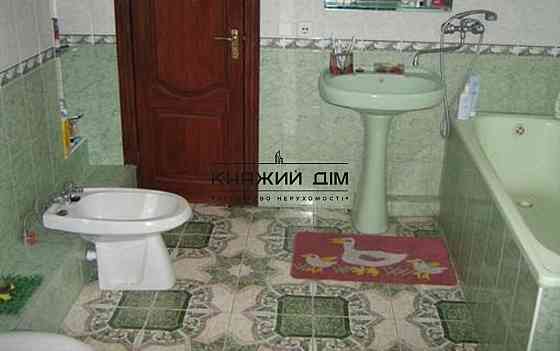 Оренда Будинок на Яблоневая ул. Kiev