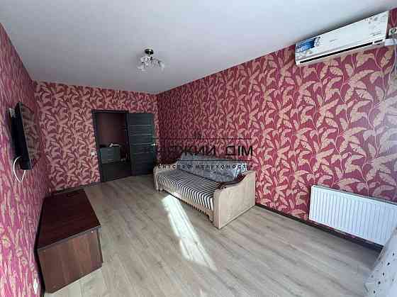 Оренда Квартира 2-кімнатна, 12/25 поверх на Драгоманова ул. Киев