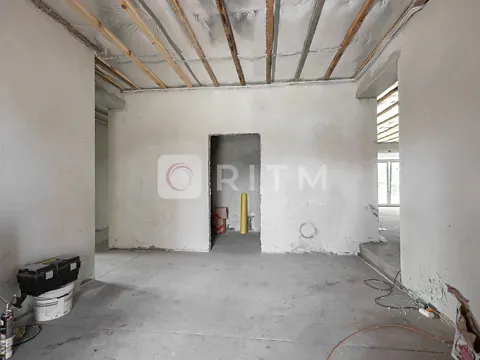 Продажа 2-этажный   302 кв.м 4 комн. на Богдана Хмельницького вулиця 28  - изображение 8