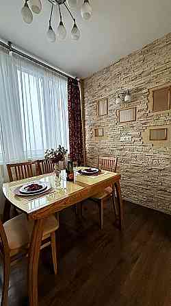 Продаж Квартира 2-кімнатна, 14/25 поверх на Вышгородская вул., д. 45 Київ