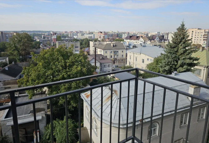 Продаж 2к квартири 70 кв. м на вул. Шпитальна, Центр Тернопіль - фото 10