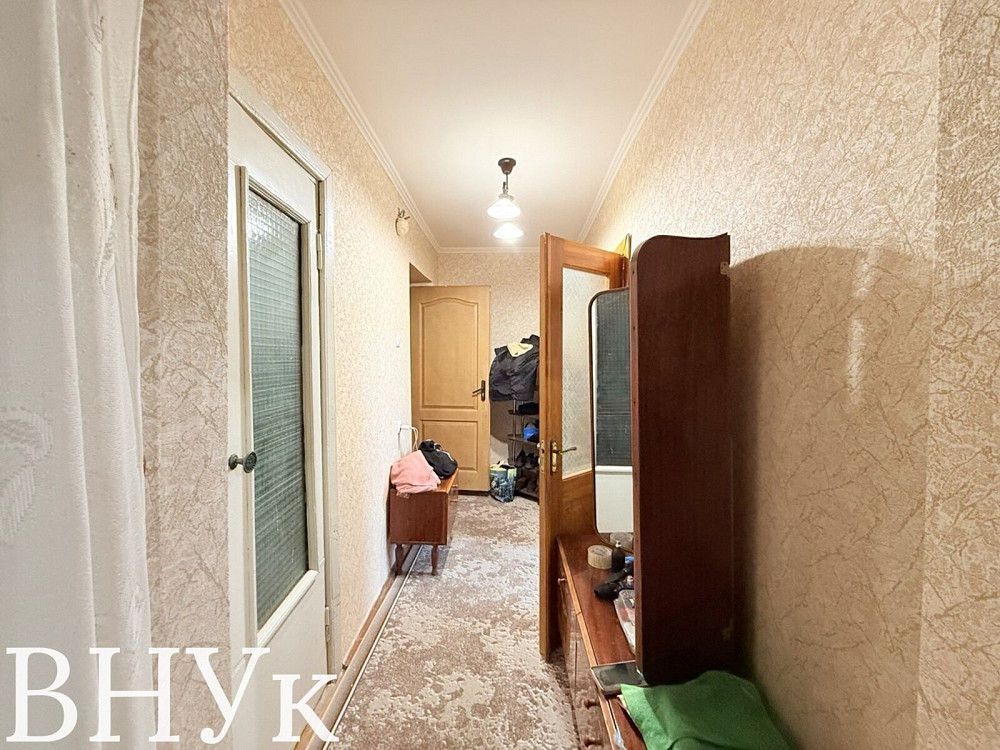 Продаж Квартира 1-кімнатна, 1/9 поверх на Конякіна Luts'k - photo 7