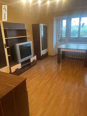 Оренда Квартира 3-кімнатна, 6/12 поверх на просп. Бажана, 30 Київ