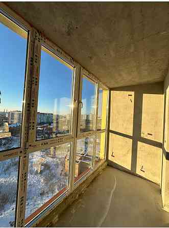 Продаж Квартира 3-кімнатна, 10/10 поверх на Володимира Великого вул., 9в Тернополь