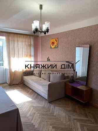 Продаж Квартира 2-кімнатна, 2/5 поверх на Новикова-Прибоя ул. Kiev