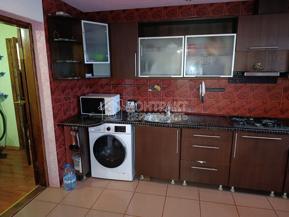 Продаж Квартира 4-кімнатна, 6/9 поверх на вул. Пластичний Харьков - изображение 1