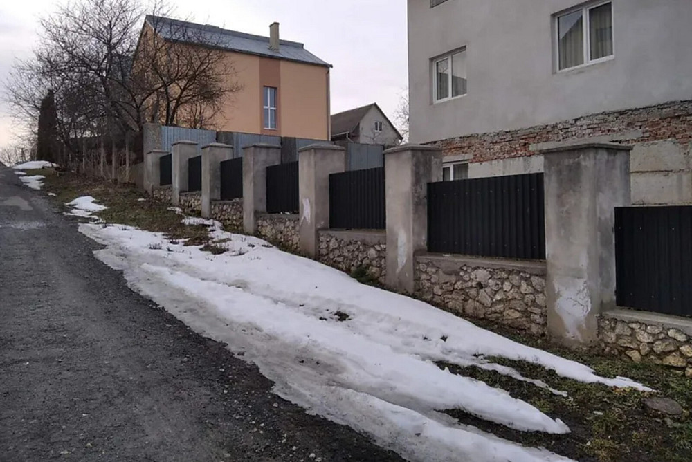 Продаж 3 поверхового будинку з мансардою і ділянкою на 12 соток, 300 кв. м, Біла  - фото 2