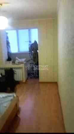 Продаж Квартира 4-кімнатна, 4/9 поверх на вул. григорія жуковського Изюм