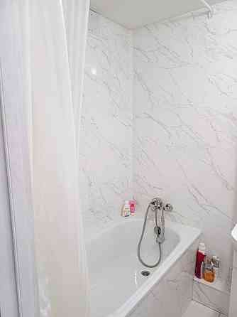 Продаж Квартира 2-кімнатна, 4/5 поверх на Воскресенська, 5 Київ