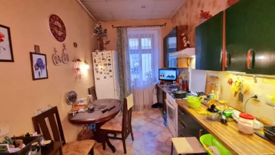 Продаж 3к Квартира 69 кв.м базарная 47 Одеса