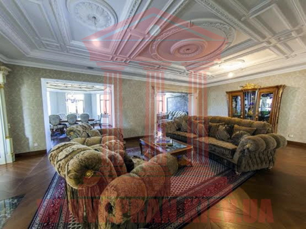 Продаж 3-поверховий Будинок з ділянкою 32 сот 1200 кв.м  на Героев Майдана  - фото 14