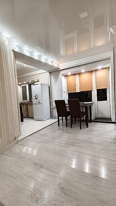 Продаж Квартира 2-кімнатна, 2/8 поверх на Голосіївський вул., д. 82 Київ - фото 1