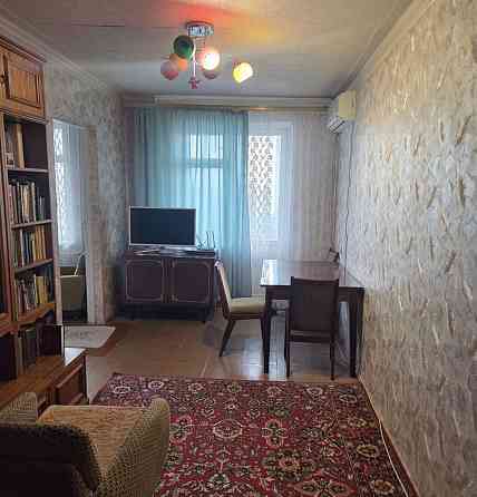 Продаж Квартира 4-кімнатна, 8/9 поверх на Янтарная ул., 79 Дніпро