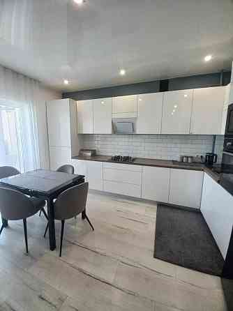 Продаж Квартира 2-кімнатна, 8/10 поверх на вул. Зелена Львов