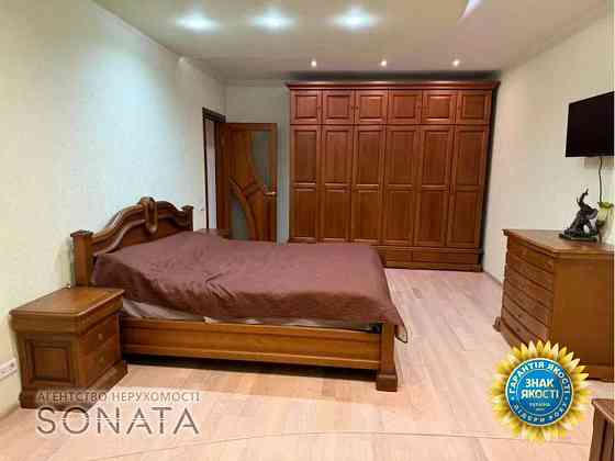 Продаж Квартира 3-кімнатна, 3/5 поверх на вул. Університетська, 14 Черкаси