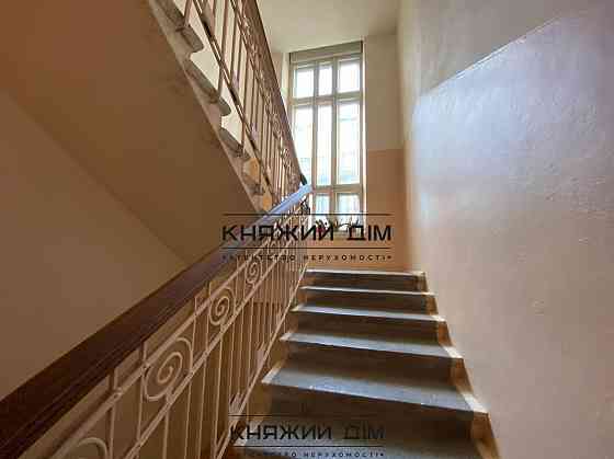 Продаж 3 кімнатна квартира м. Олімпійська КОД 21147044 Київ