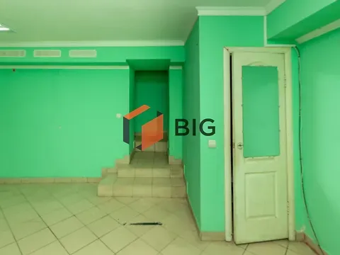 Здається    Чернівці Сергія Скальда (Комарова Володимира) вулиця 33 Чернівці - фото 4