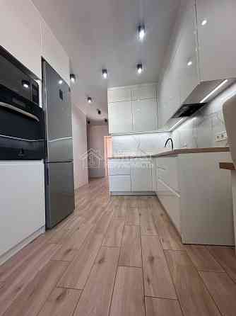 Продаж Квартира 2-кімнатна, 9/9 поверх на вул. Миру Харків