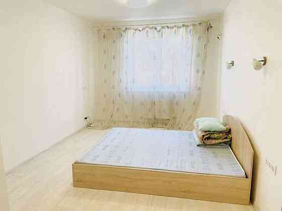 Оренда Квартира 1-кімнатна, 6/7 поверх на ул. Академика Лебедева, 1 Київ