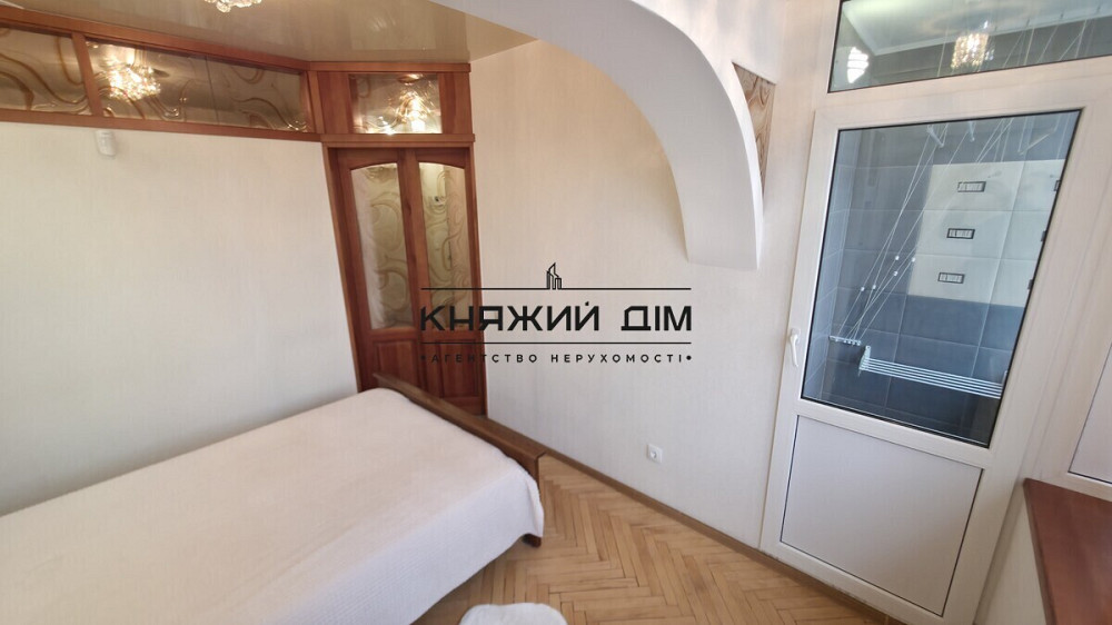 Продаж Квартира 1-кімнатна, 2/9 поверх на ул.Новогоспитальная Киев - изображение 7