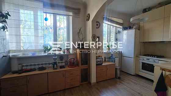 Продаж 2к Квартира 74 кв.м Покровський вул. Kiev
