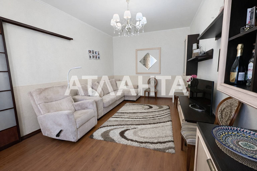 Продаж Квартира 3-кімнатна, 3/13 поверх на Володимира Івасюка вул., д. 6 Kiev - photo 1