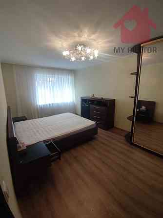 Оренда Квартира 3-кімнатна, 1/5 поверх на Свободи пр. Uzhhorod