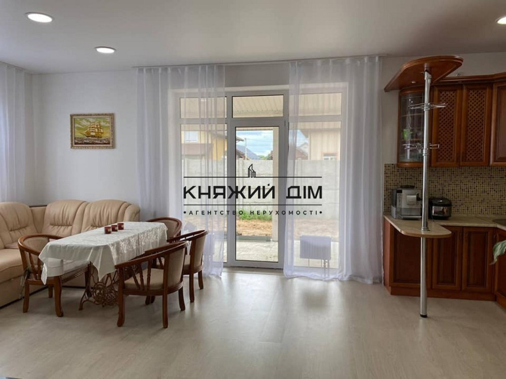 Продажа нового дома с ремонтом, мебелью, техникой в с. Святопетровское. № 2210746  - фото 13