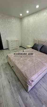 Оренда Квартира 1-кімнатна, 22/25 поверх на Ревуцкого ул. Киев