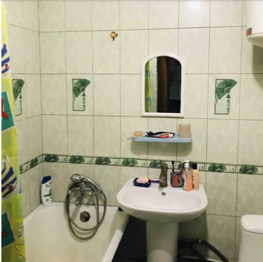 Однокомнатная- квартира  на  поселке Котовского улица Жолио  Кюри Одеса