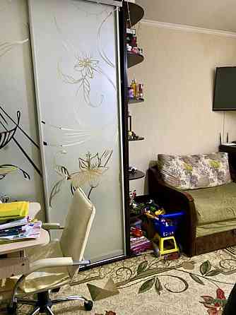 Продаж Квартира 1-кімнатна, 2/5 поверх на Левадна, 14 Киев