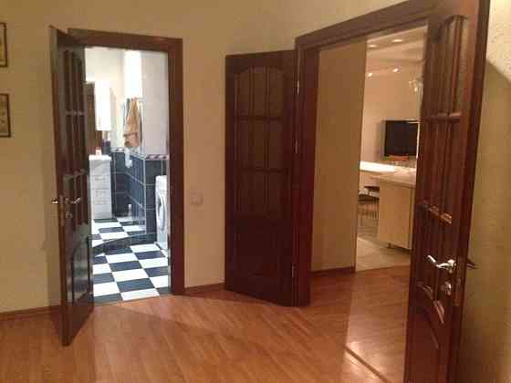 Оренда Квартира 2-кімнатна, 3/24 поверх на ул. Анны Ахматовой, 13д Київ