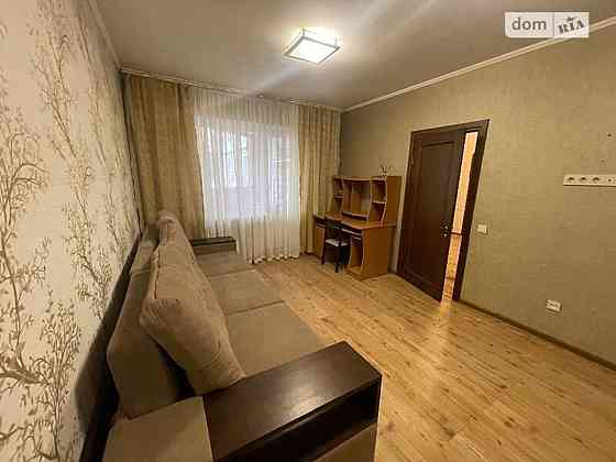 Оренда Квартира 3-кімнатна, 9/16 поверх на ул. Срибнокильская, 4 Київ